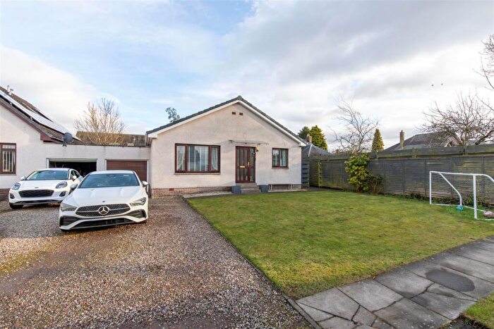 3 Bedroom Link Detached House For Sale In Green End, Perth, PH2