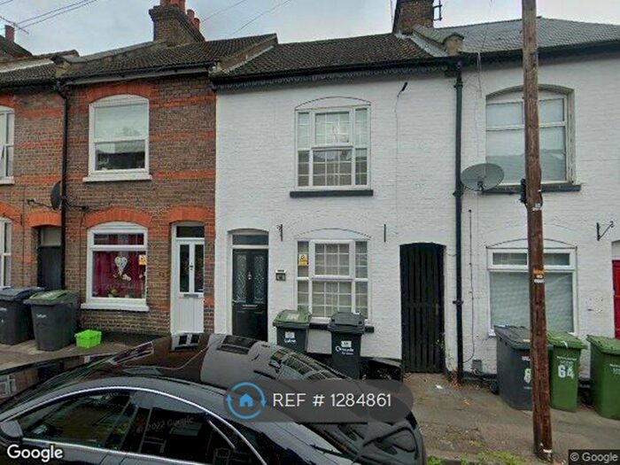 2 Bedroom Terraced House To Rent In Tavistock Street, Luton, LU1