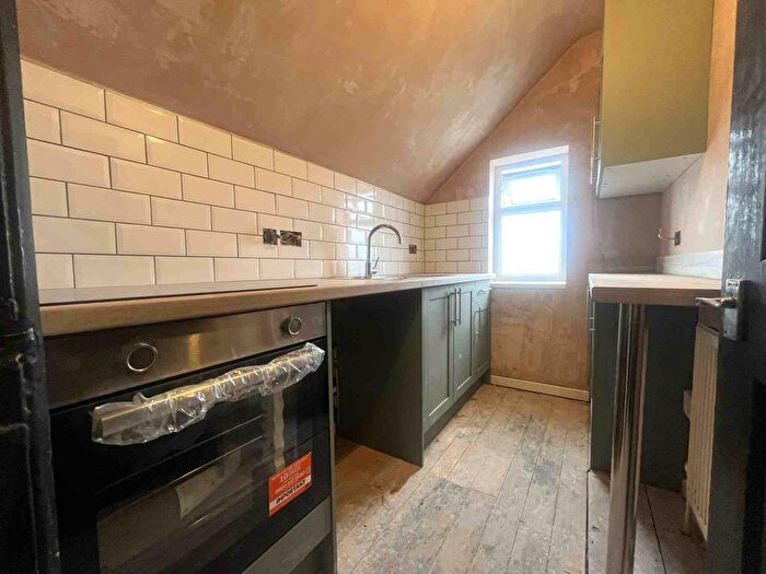 1 Bedroom Flat To Rent In Dalestorth Street, Sutton-In-Ashfield, NG17