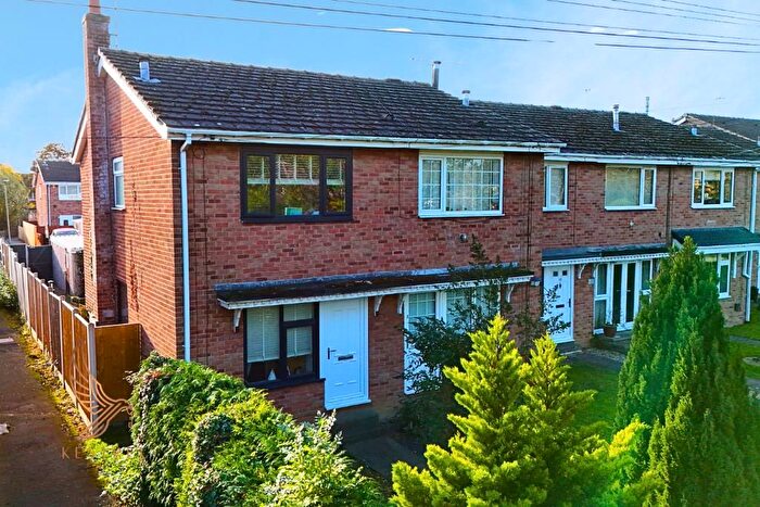 2 Bedroom End Terrace House For Sale In Mill Gate, Ackworth, WF7