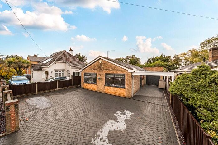 4 Bedroom Detached Bungalow For Sale In Brook Road, Larkfield, Aylesford, ME20