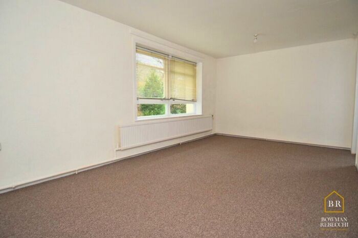 1 Bedroom Flat To Rent In Finnart Street, Inverclyde, Greenock, PA16