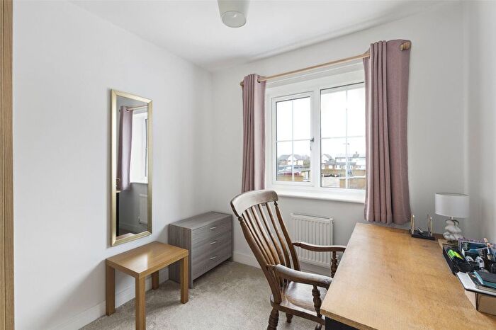 2 Bedroom Semi-Detached House For Sale In Meadow Road, South Littleton, Worcestershire, WR11