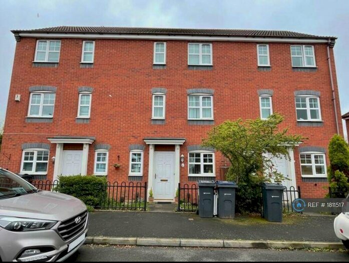 4 Bedroom Terraced House To Rent In Jubilee Gardens, Birmingham, B23