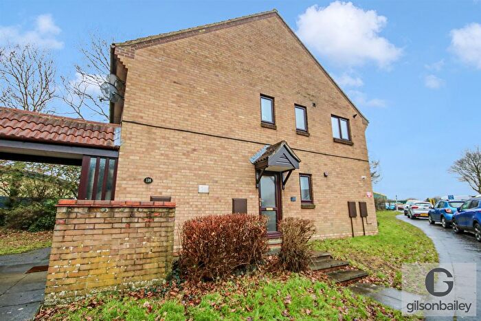 2 Bedroom Flat For Sale In Dalrymple Way, Norwich, NR6