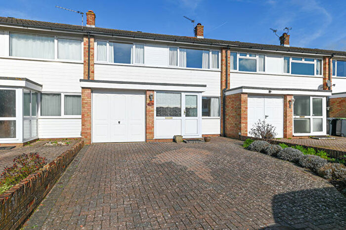 3 Bedroom Terraced House For Sale In Havant Farm Close, Havant, PO9