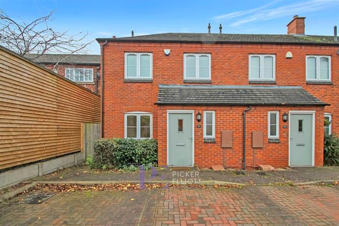 2 Bedroom Semi-Detached House To Rent In Hinckley Road, Burbage, Hinckley, LE10