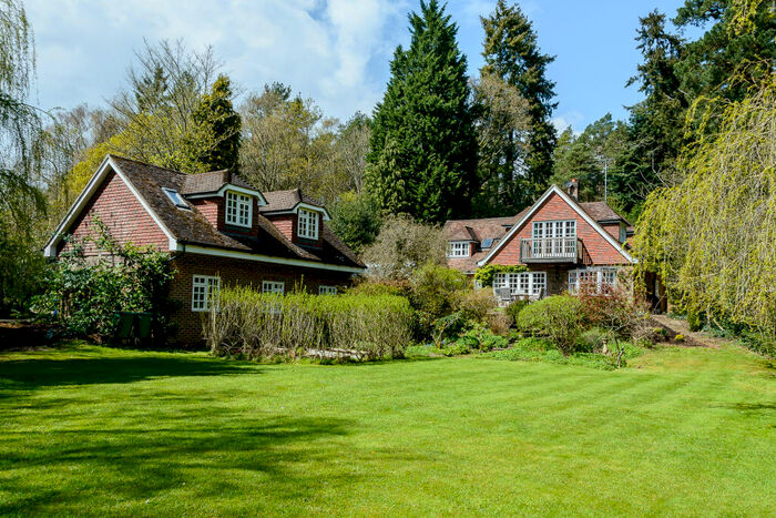 5 Bedroom Detached House To Rent In Gardeners Hill Road, Lower Bourne, Farnham, GU10