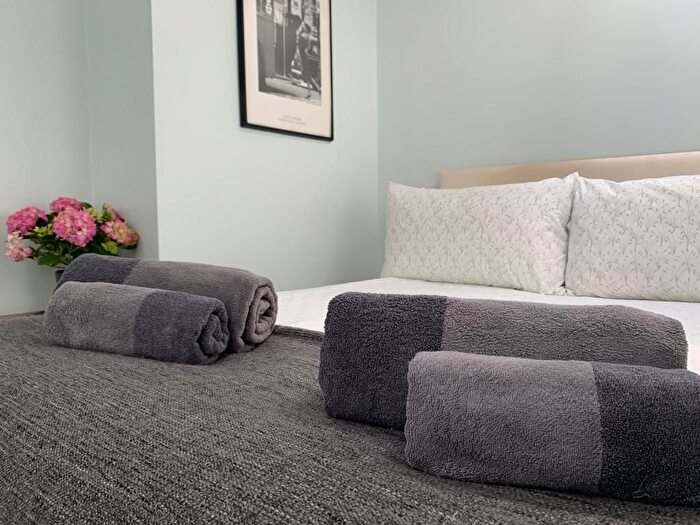 1 Bedroom Flat To Rent In Ivor Place, Marylebone, London, NW1