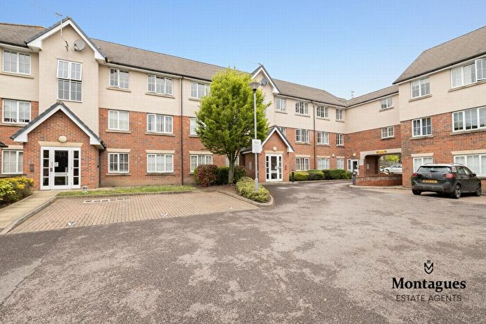 2 Bedroom Flat For Sale In Addison Court, Epping, CM16