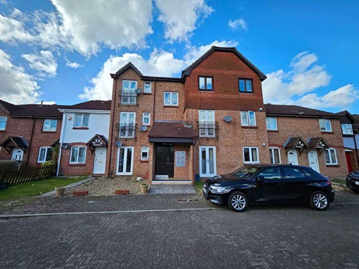 1 Bedroom Flat To Rent In Burden Close, Bristol, BS32