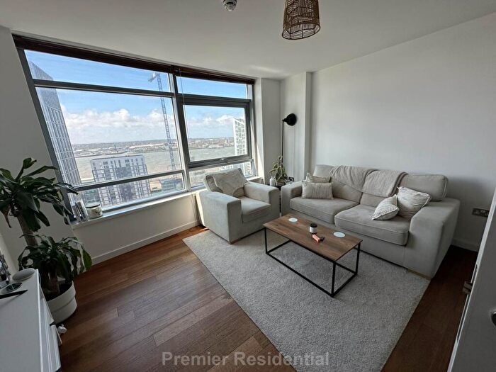 1 Bedroom Apartment To Rent In Beetham Tower, Old Hall Street, Liverpool, L3