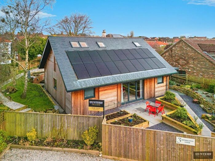 3 Bedroom Detached Bungalow For Sale In Gillus Lane, Bempton, Bridlington, YO15