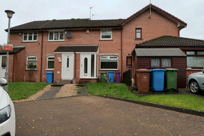 2 Bedroom Terraced House To Rent In Hogarth Gardens, Carntyne, G32