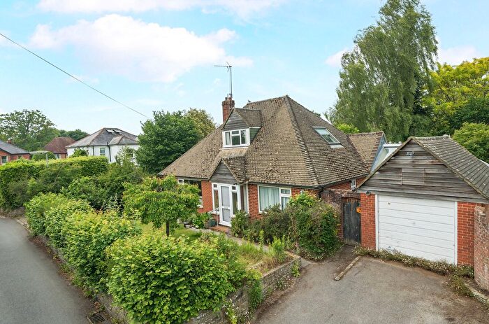 3 Bedroom Detached House For Sale In Godalming, Surrey, GU7