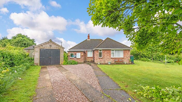 2 Bedroom Detached Bungalow For Sale In Keal Hill, Old Bolingbroke, PE23