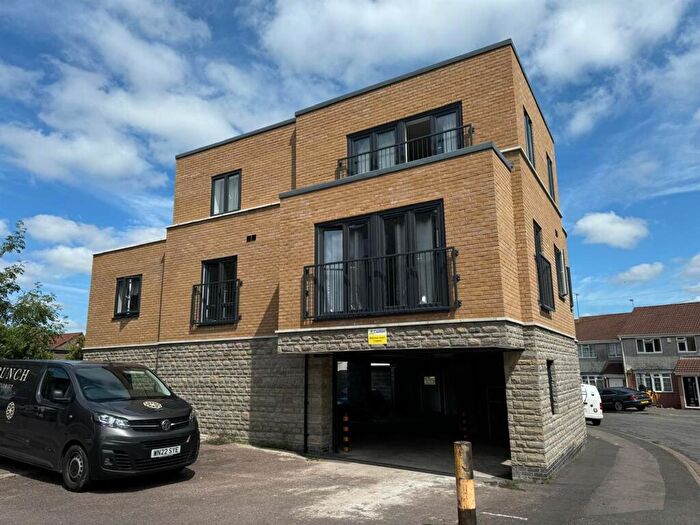 2 Bedroom Flat To Rent In Beaufort Road, Staple Hill, BS16