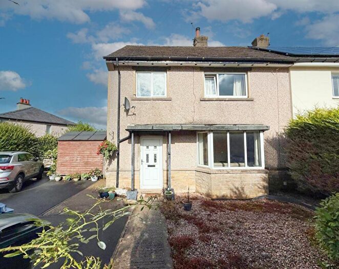 3 Bedroom Semi-Detached House For Sale In Park Avenue, Sutton-In-Craven, BD20