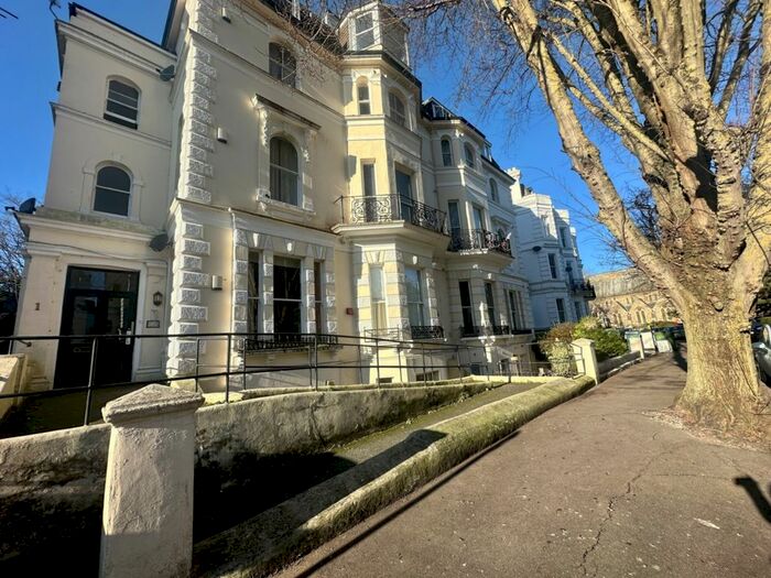 2 Bedroom Flat To Rent In Trinity Crescent, Folkestone, CT20