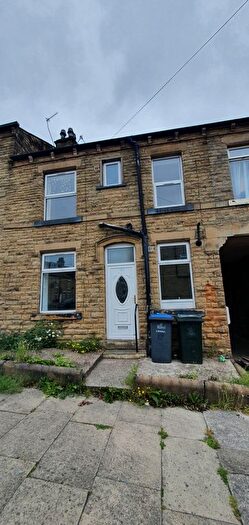 2 Bedroom Terraced House To Rent In Dalcross Street, Bradford, BD5