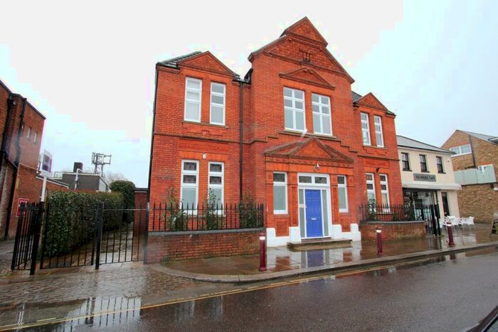 2 Bedroom Apartment To Rent In Guildford Street, Chertsey, KT16