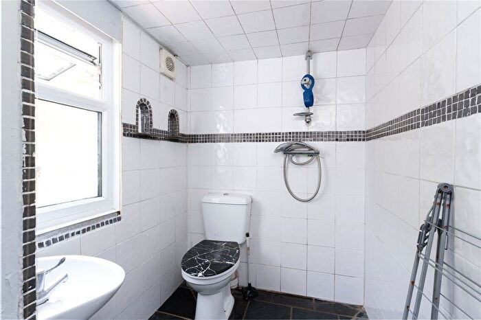 2 Bedroom Bungalow For Sale In Paul Lane, Mousehole, TR19
