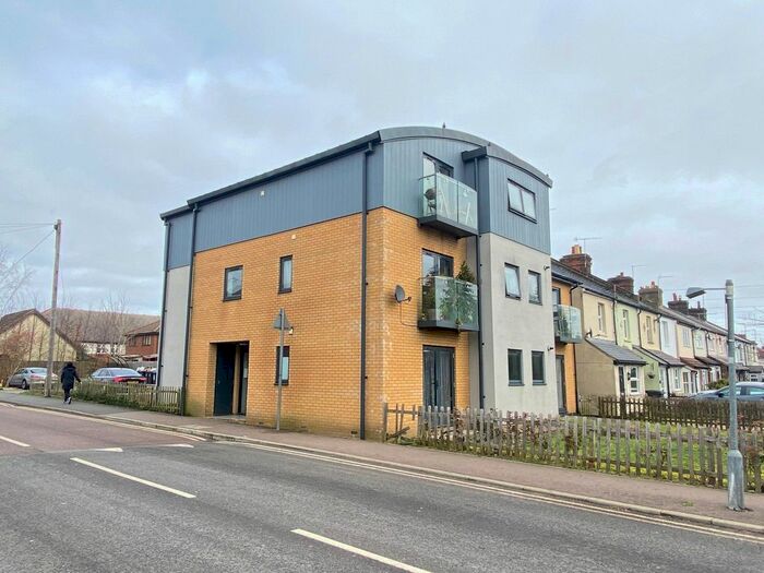 1 Bedroom Flat To Rent In Great Road, Hemel Hempstead Industrial Estate, Hemel Hempstead, HP2
