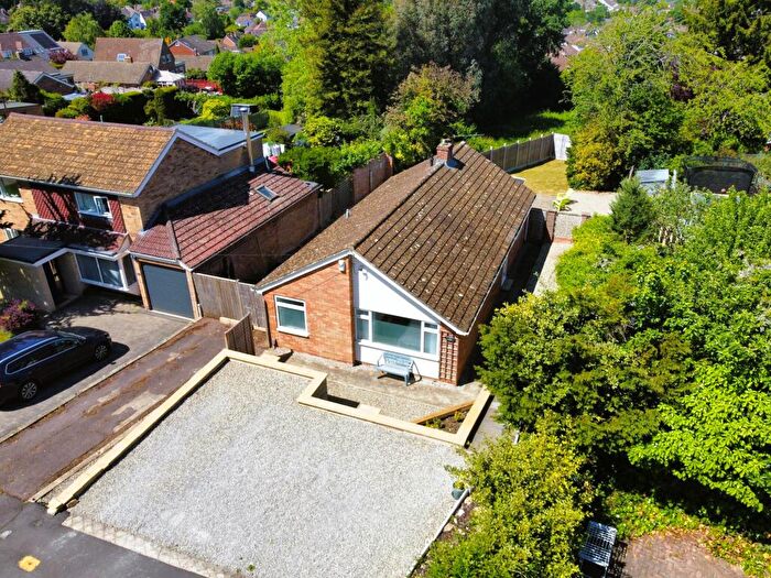 3 Bedroom Detached Bungalow To Rent In Toynbee Close, Botley, OX2