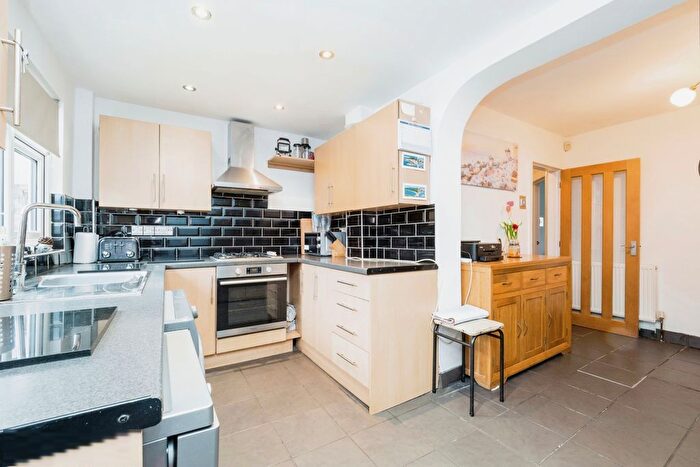 3 Bedroom Terraced House For Sale In Croppath Road, Dagenham, RM10