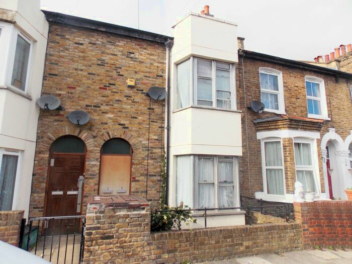 Studio To Rent In Etta Street, London, SE8