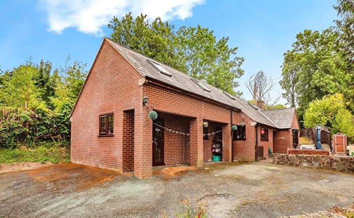 5 Bedroom Detached Bungalow For Sale In Llandyssil, Montgomery, SY15