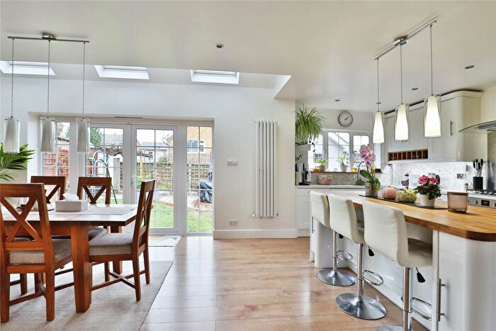 4 Bedroom Detached House For Sale In Glencoe Road, Poole, BH12
