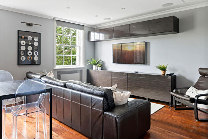 2 Bedroom Apartment For Sale In St. Johns Wood Road, St John's Wood, NW8