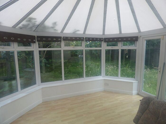 3 Bedroom Semi-Detached House To Rent In Winterfield Drive, Bolton, BL3