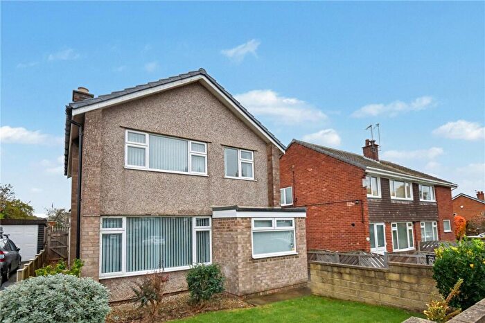 3 Bedroom Detached House For Sale In Hazelwood Avenue, Garforth, Leeds, West Yorkshire, LS25