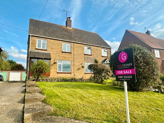 3 Bedroom Semi-Detached House For Sale In Southend, Garsington, OX44