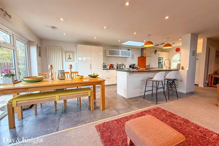 3 Bedroom Terraced House For Sale In Throckmorton Road, Bungay, NR35