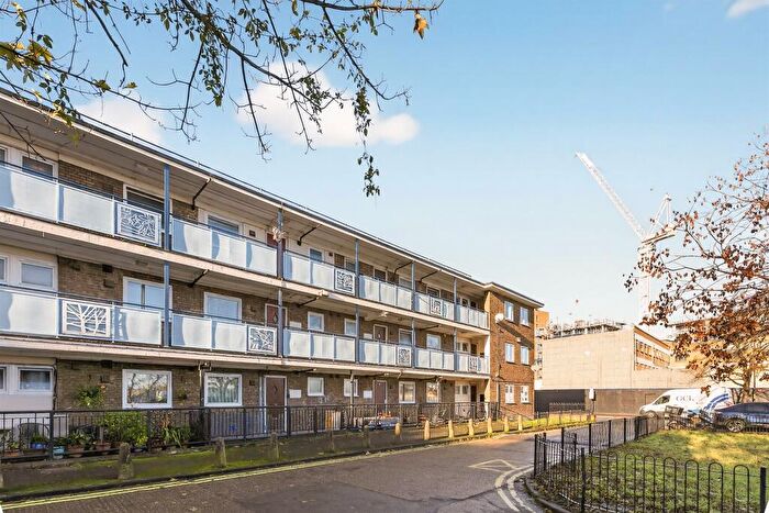 4 Bedroom Flat For Sale In Haymerle Road, London, SE15