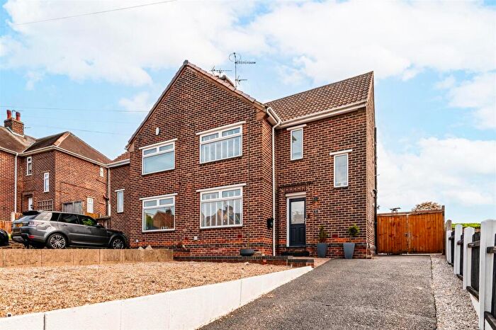 2 Bedroom Semi Detached House For Sale In Fraser Road, Carlton, Nottingham, NG4