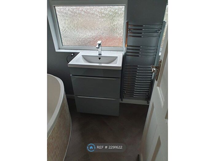 3 Bedroom Terraced House To Rent In Fleetwood Way, Watford, WD19