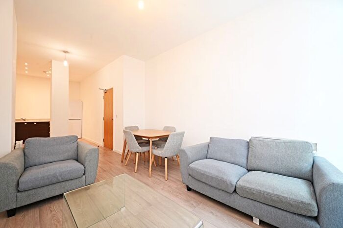 1 Bedroom Flat To Rent In Apt The Gateway, Sheffield, S2