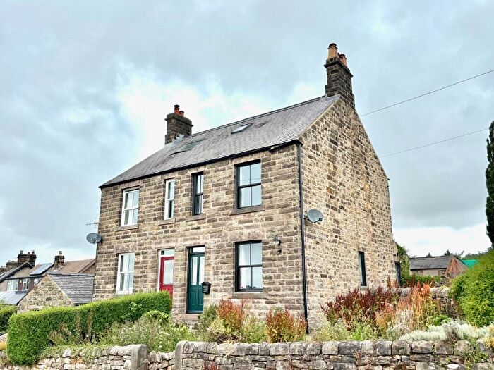 3 Bedroom Semi-Detached House For Sale In Greenaway Lane, Matlock, Derbyshire, DE4