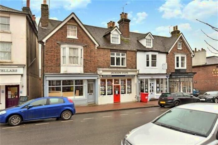 2 Bedroom Flat To Rent In High Street, Lindfield, Haywards Heath, RH16
