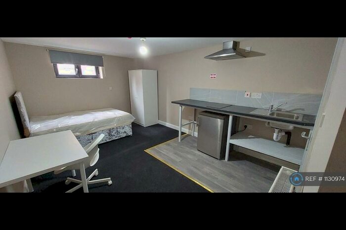 Studio To Rent In Birkin Avenue, Nottingham, NG7