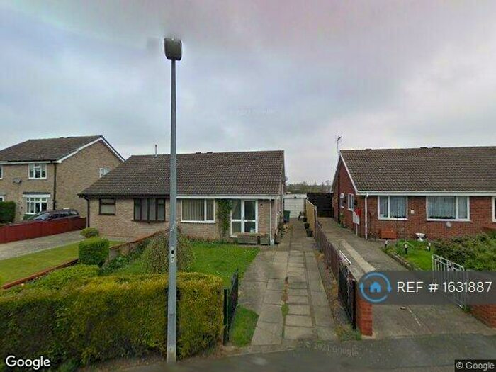 2 Bedroom Bungalow To Rent In Steeping Drive, Immingham, DN40