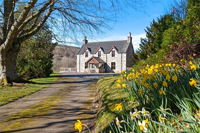 5 Bedroom Detached House For Sale In Oakbank House, Drumnadrochit, Inverness, Highland, IV63