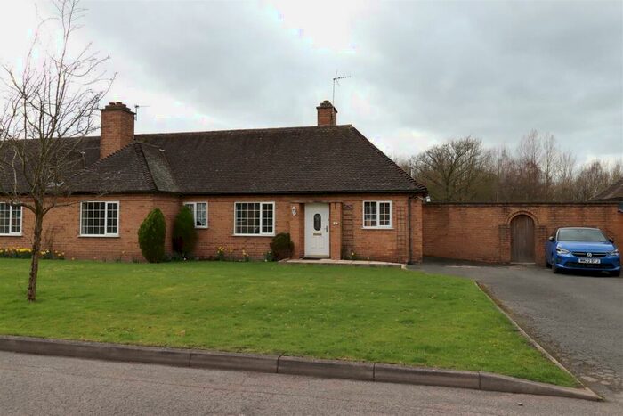 3 Bedroom Semi-Detached Bungalow To Rent In London Road, Lyme Green, Macclesfield, SK11