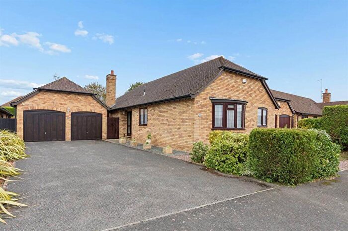 3 Bedroom Detached Bungalow For Sale In The Ridings, Chestfield, Whitstable, CT5