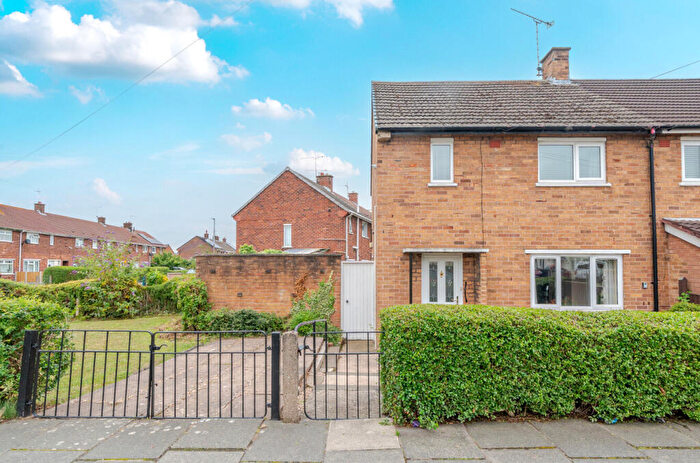 2 Bedroom End Of Terrace House For Sale In Western Avenue, Blacon, Chester, CH1