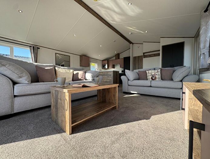 2 Bedroom Lodge For Sale In Two Bed Willerby Horsham, Pevensey Bay Holiday Park, Pevensey Bay, Eastbourne, East Sussex, BN24